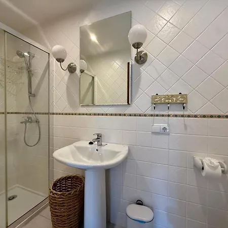 At060 Ortenbach Villa *