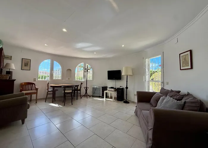 Villa At060 Ortenbach